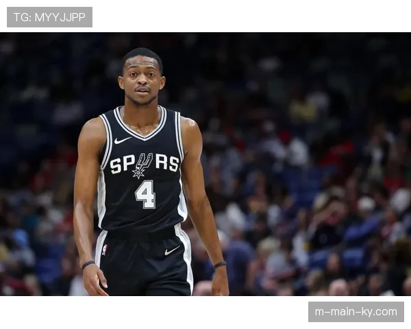 马刺14号秀三分爆发 布莱恩特进入季后赛轮转阵容